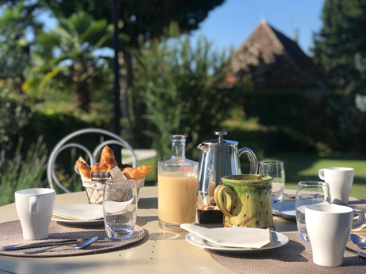 Domaine Du Manoir Bed & Breakfast Les Avenieres Ngoại thất bức ảnh