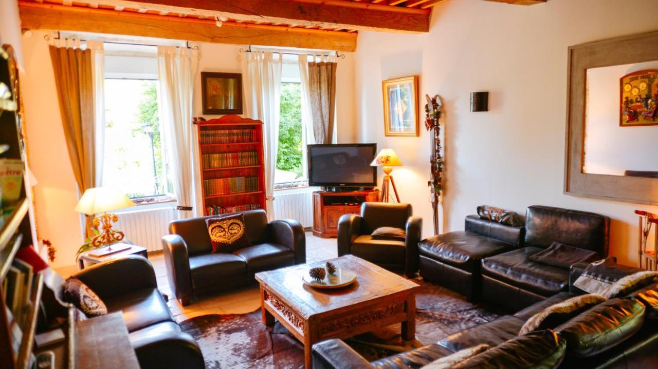 Domaine Du Manoir Bed & Breakfast Les Avenieres Ngoại thất bức ảnh
