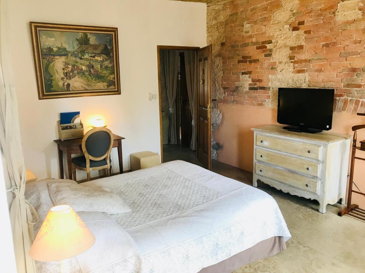 Domaine Du Manoir Bed & Breakfast Les Avenieres Ngoại thất bức ảnh
